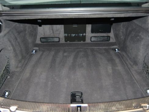 Used 2012 Audi A8 L 4.2 w/ Rear Seat Comfort Pkg image 33