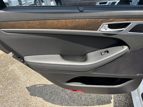 Used 2017 Genesis G80 3.8 w/ Option Group 03 RWD image 20