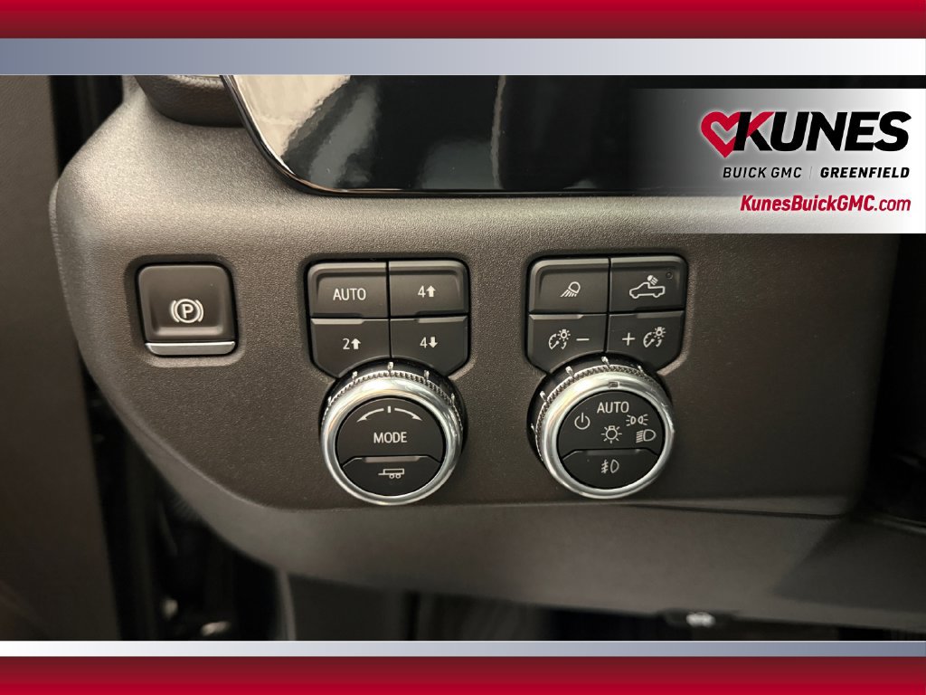 Used 2025 GMC Sierra 1500 SLT w/ SLT Premium Plus Package AWD/4WD image 19