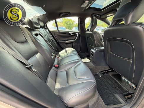 Used 2015 Volvo S60 T6 w/ Convenience Package FWD image 17