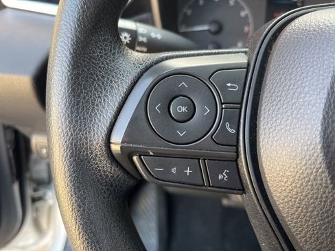 Used 2024 Toyota Corolla LE image 22