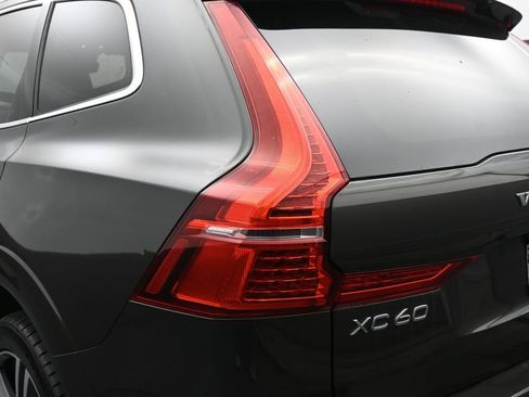 Used 2018 Volvo XC60 T5 Momentum w/ Vision Package AWD/4WD image 55