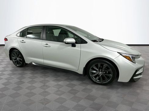 Certified 2025 Toyota Corolla SE FWD image 8