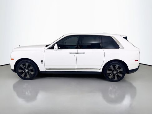 Certified 2021 Rolls-Royce Cullinan AWD/4WD image 5
