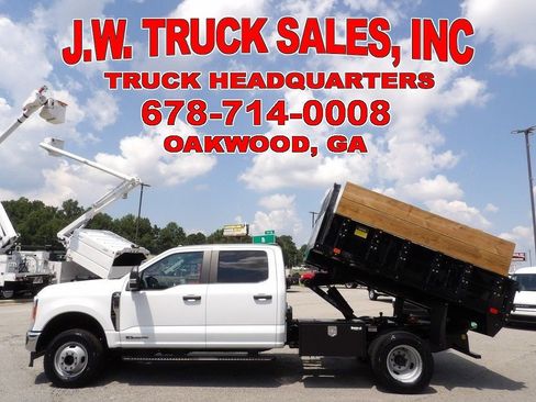 Used 2023 Ford F350 XL w/ Snow Plow Prep Package image 2