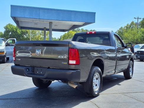 Used 2017 RAM 1500 Tradesman w/ Power & Remote Entry Group AWD/4WD image 3
