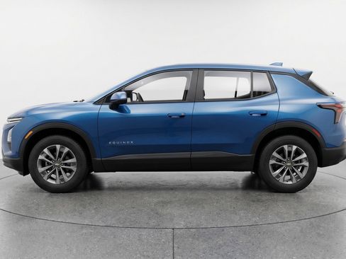 Used 2025 Chevrolet Equinox LT FWD image 5