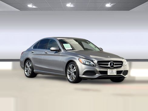 Used 2015 Mercedes-Benz C 300 4MATIC Sedan image 7