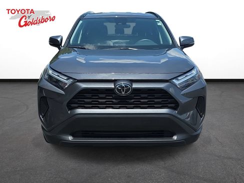 Used 2024 Toyota RAV4 XLE FWD image 2