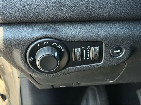 Used 2017 Chrysler 200 LX w/ Dark Appearance Package FWD image 23