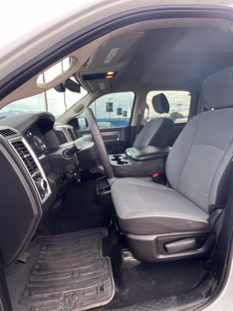 Used 2023 RAM 1500 Classic SLT w/ Electronics Group AWD/4WD image 21