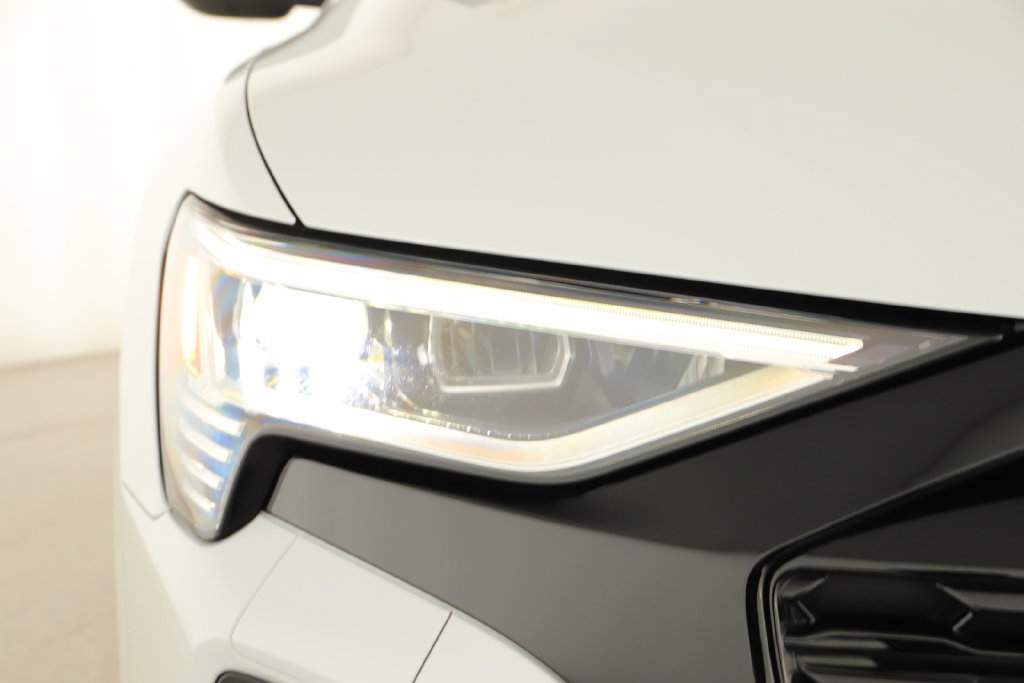 Certified 2024 Audi Q8 e-tron Premium AWD/4WD image 35