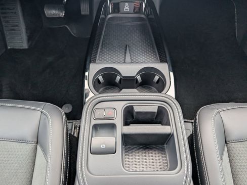 Used 2025 Ford Mustang Mach-E GT image 23