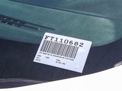 Used 2024 Ford Edge SEL image 33