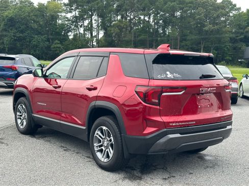 Used 2025 GMC Terrain Elevation w/ Technology Package II AWD/4WD image 7
