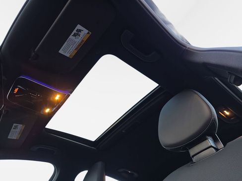 New 2025 Mercedes-Benz C 300 Sedan image 27