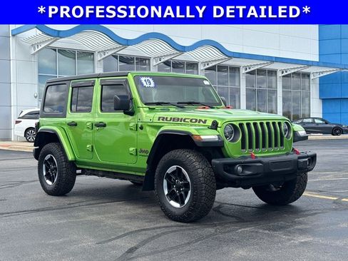 Used 2019 Jeep Wrangler Unlimited Rubicon AWD/4WD image 3