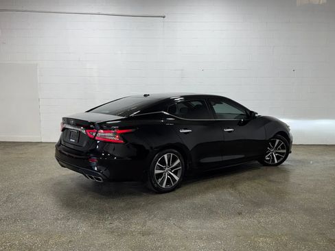 Used 2020 Nissan Maxima 3.5 SL FWD image 3