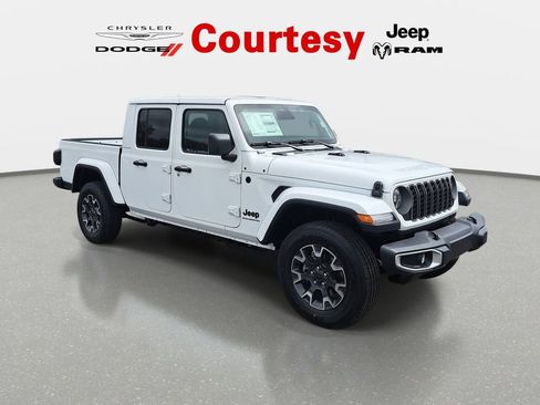 New 2026 Jeep Gladiator Sport AWD/4WD image 1