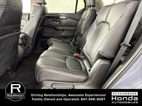 Certified 2023 Honda Pilot Touring image 24