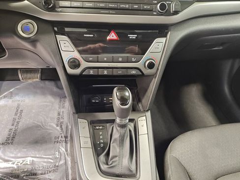 Used 2017 Hyundai Elantra Value Edition image 13