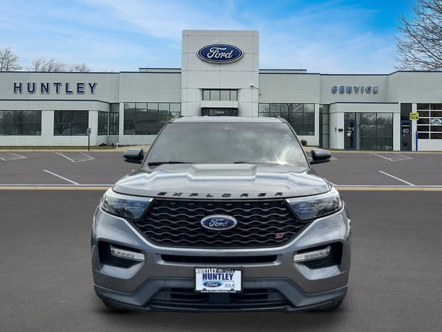 Used 2022 Ford Explorer ST w/ Equipment Group 401A AWD/4WD image 2