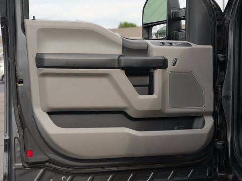 Used 2020 Ford F250 XL w/ Power Equipment Group AWD/4WD image 14