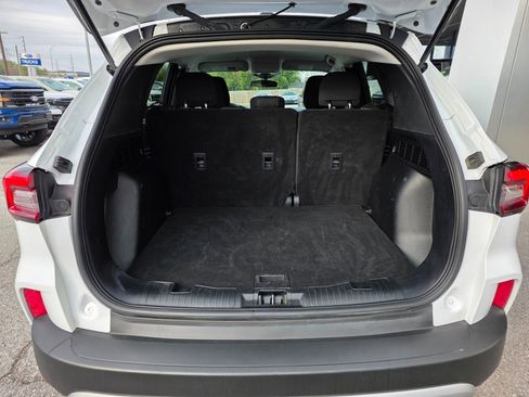 Used 2025 Ford Escape Active image 10