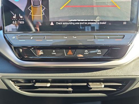 Used 2022 Volkswagen ID.4 Pro S image 24