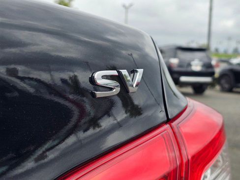 Used 2019 Nissan Sentra SV w/ All Weather Package FWD image 15