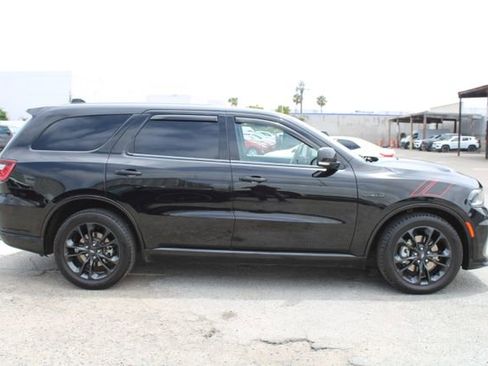Used 2022 Dodge Durango R/T w/ Blacktop Package AWD/4WD image 3