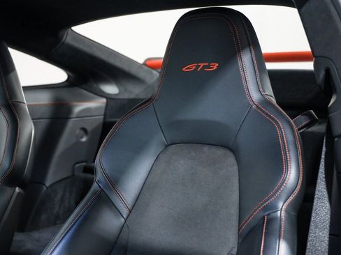 Used 2022 Porsche 911 GT3 image 37