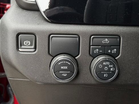 Used 2025 Chevrolet Silverado 1500 RST w/ Convenience Package II image 24