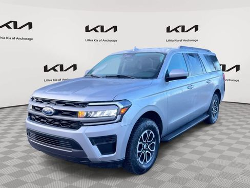 Used 2024 Ford Expedition Max XLT image 1