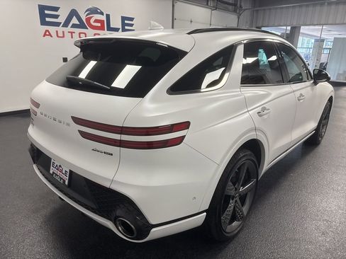 Used 2023 Genesis GV70 3.5T Sport w/ Sport Prestige Package image 11