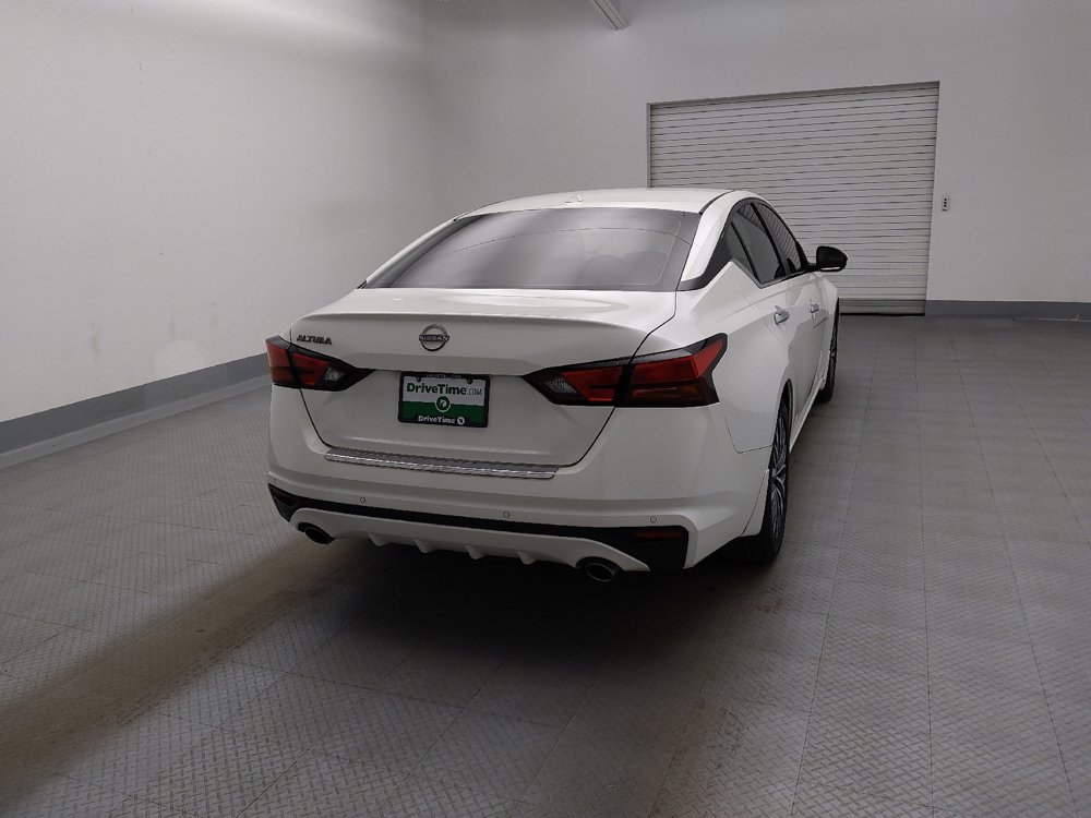 Used 2023 Nissan Altima 2.5 SV w/ SV Premium Package FWD image 7