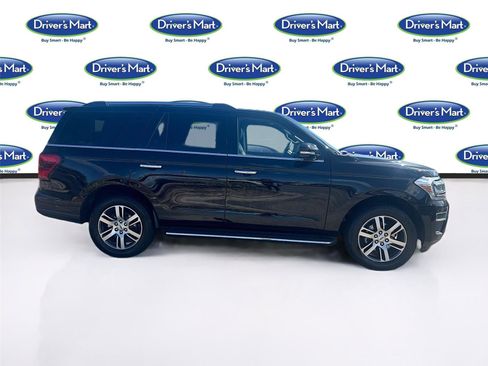 Used 2023 Ford Expedition Limited image 9