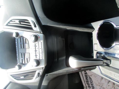 Used 2012 GMC Terrain SLT image 12