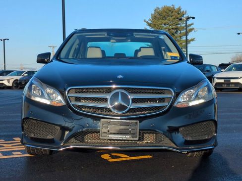 Used 2014 Mercedes-Benz E 350 4MATIC Sedan w/ Premium 1 Package image 9