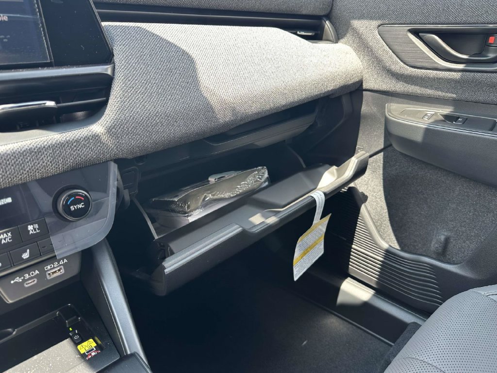New 2026 Subaru Outback Limited AWD/4WD image 18