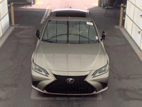 Used 2019 Lexus ES 350 F Sport w/ Accessory Package 2 FWD image 2