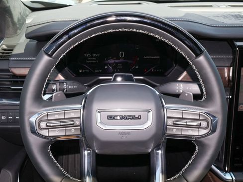 New 2027 GMC Acadia Denali Ultimate w/ LPO, Floor Liner Package AWD/4WD image 21