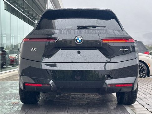 New 2026 BMW iX xDrive60 w/ Premium Package image 4