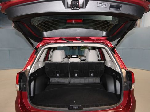 Used 2023 Subaru Forester Premium image 44