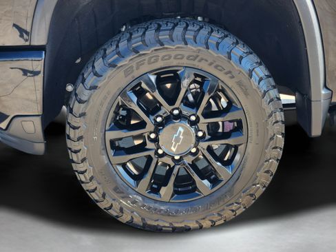Used 2026 Chevrolet Silverado 2500 LTZ w/ Trail Boss Package AWD/4WD image 29