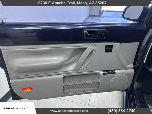 Used 2001 Volkswagen Beetle GLX image 13