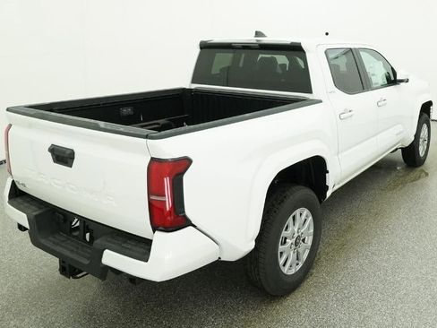 New 2026 Toyota Tacoma SR5 image 8
