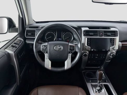 Used 2023 Toyota 4Runner Limited AWD/4WD image 22