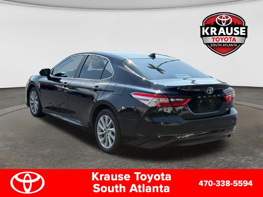 Used 2024 Toyota Camry LE FWD image 6