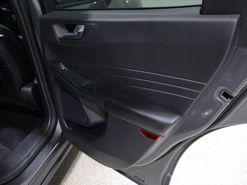 Used 2025 Ford Escape ST-Line AWD/4WD image 21